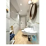 Апартаменты Baltyk Apartment- Tranquil Retreat, 15 Minutes To The Sea & Gdansk Center
