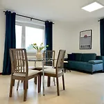 Апартаменты Baltyk Apartment- Tranquil Retreat, 15 Minutes To The Sea & Gdansk Center *
