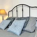 Baltyk Apartment- Tranquil Retreat, 15 Minutes To The Sea & Gdansk Center Апартаменты Borkowo (Gdansk)