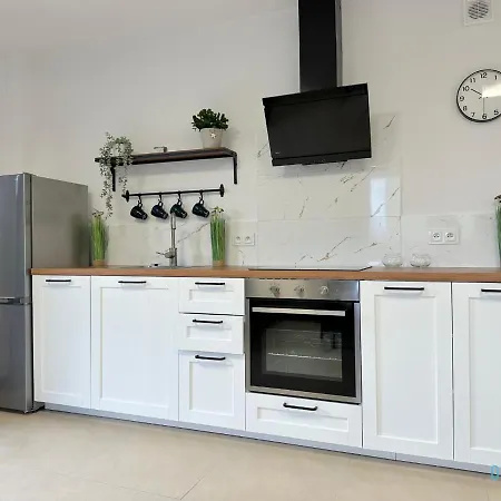 Apartmán Baltyk Apartment- Tranquil Retreat, 15 Minutes To The Sea & Gdansk Center Borkowo (Gdansk)