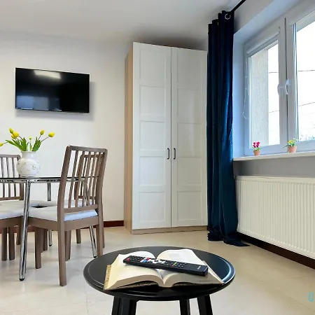 Baltyk Apartment- Tranquil Retreat, 15 Minutes To The Sea & Gdansk Center Apartmán Borkowo (Gdansk)