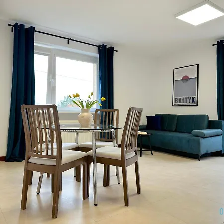 Apartmán Baltyk Apartment- Tranquil Retreat, 15 Minutes To The Sea & Gdansk Center *