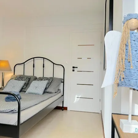 Apartmán Baltyk Apartment- Tranquil Retreat, 15 Minutes To The Sea & Gdansk Center