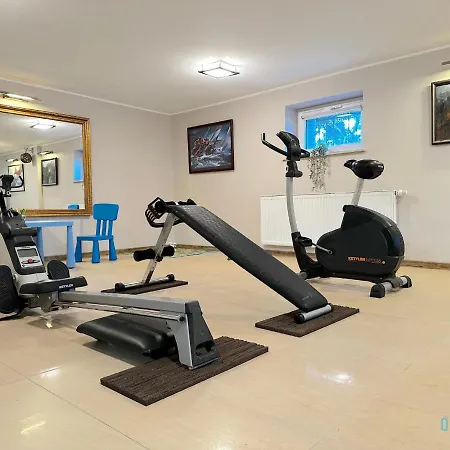 Baltyk Apartment- Tranquil Retreat, 15 Minutes To The Sea & Gdansk Center 公寓